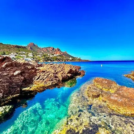 Superbe 6 Couchages - 200m De La - Terrasse - Climatisation Διαμέρισμα *