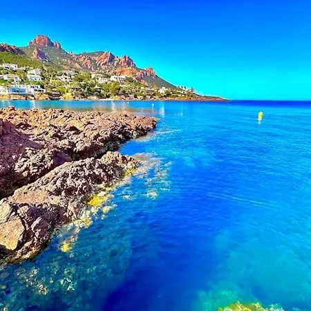 Superbe 6 Couchages - 200m De La - Terrasse - Climatisation Διαμέρισμα *